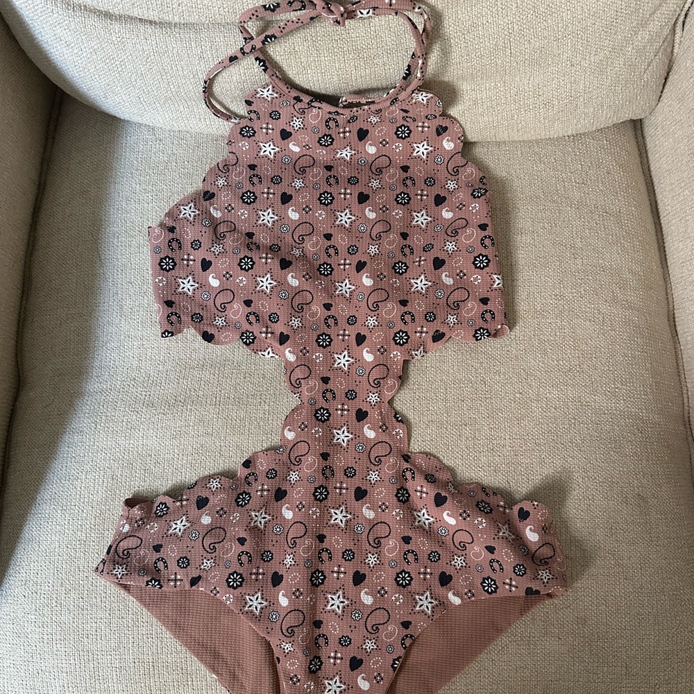 Marysia Cut Out Swim Textured Pink and Black Swimwear